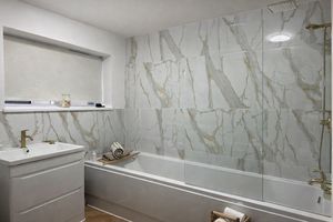 Photo 7- click for photo gallery